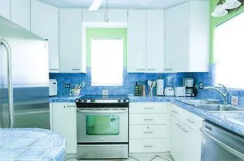 **** Hotel Silver Sands Condominiums Upper Land Cayman Islands