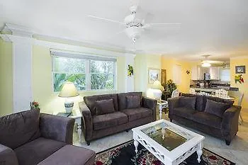 Silver Sands Condominiums Upper Land