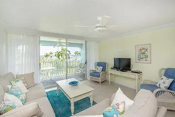 Hotel Silver Sands Condominiums Upper Land
