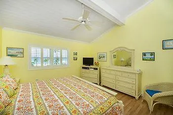 Silver Sands Condominiums Upper Land Cayman Islands