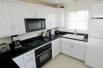 Silver Sands Condominiums Upper Land Hotel